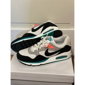 Nike Air Max Correlate Shoe